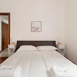 Zara Comfy Apartment - 110M From Istria M5